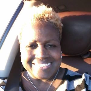 Meet your Posher, Vickie